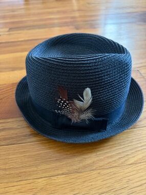 Nine West Black Straw Fedora Hat w/ Feather Detail